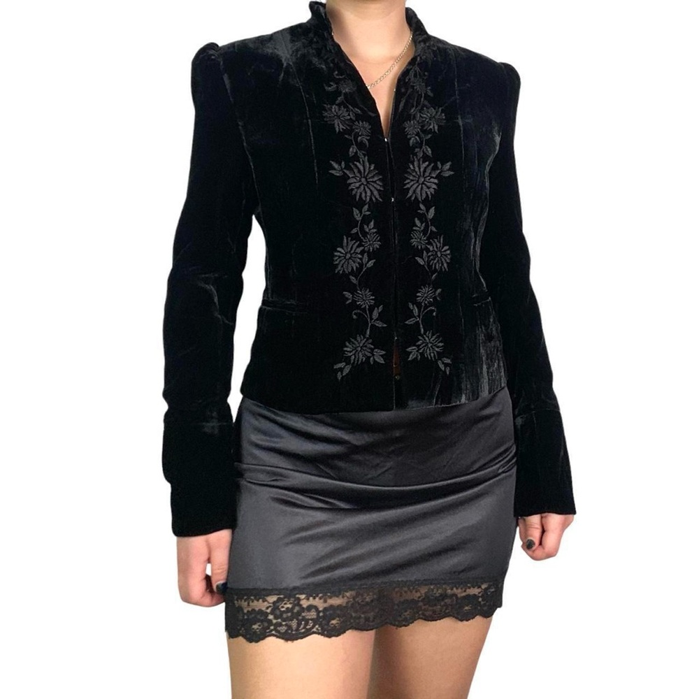 Apt.9 Black Velvet Embroidered Blazer Size 8